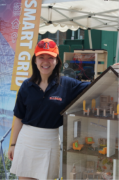 TCIPG grad student working at Illinois State Fair Energy Zone.
